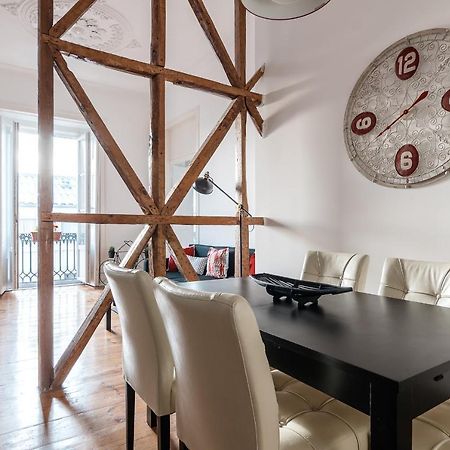 Elegant 3 Bedroom Flat With View In Principe Real Lisboa Exteriér fotografie