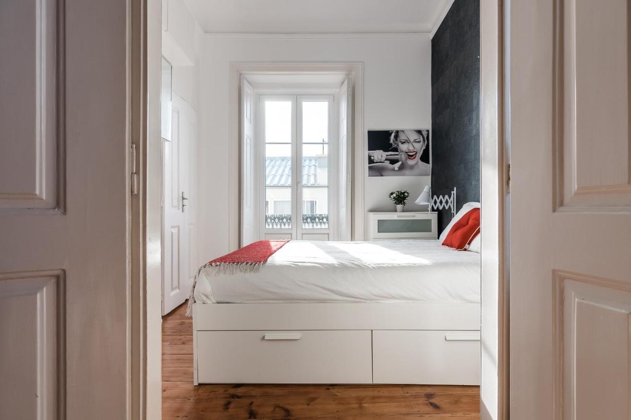 Elegant 3 Bedroom Flat With View In Principe Real Lisboa Exteriér fotografie